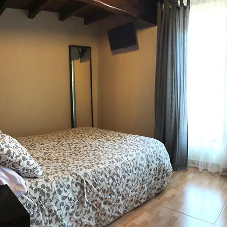 Albergue Ponte Olveira Mazaricos Luaran gambar