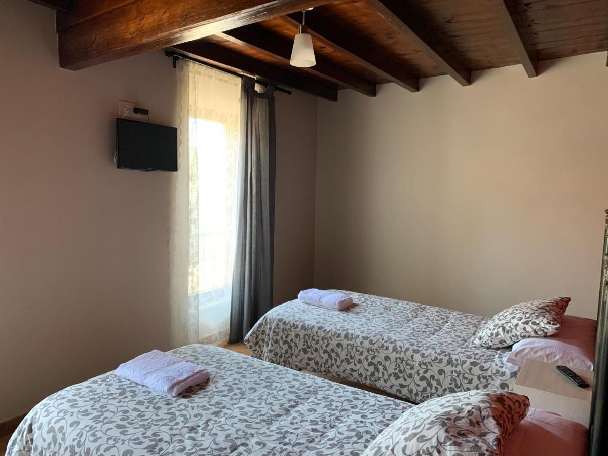 Albergue Ponte Olveira Mazaricos Luaran gambar